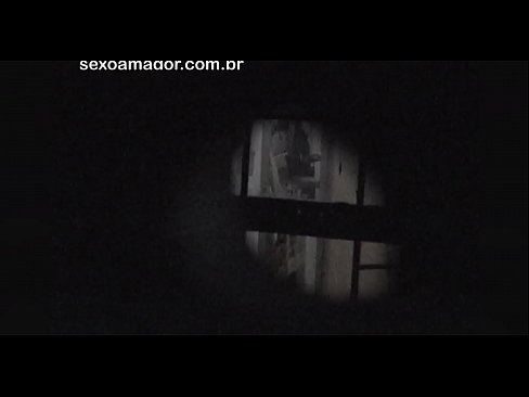 ❤️ Lourinho é filmado secretamente por um voyeur de bairro escondido atrás de tijolos ocos ❤️❌ Porno fb em porno pt.markettass.ru ☑